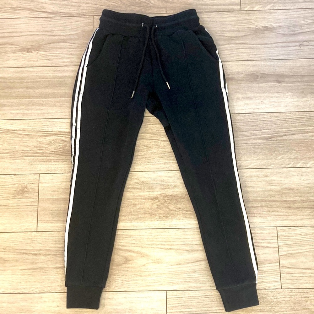 BuffBunny Black Bomb Jogger